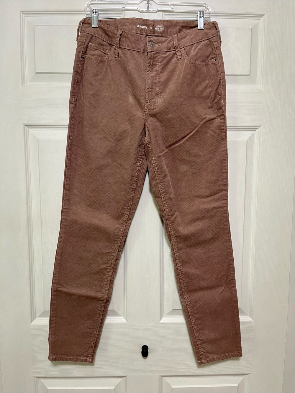 Old Navy High Rise Rockstar Super Skinny Corduroy Pants in Salmon Pink Size 10